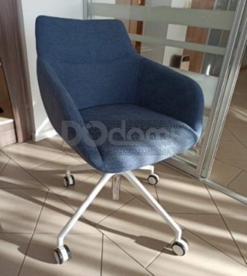 Крісло Nicolas Wenns 1509 з регулюванням висоти синє, фото 1