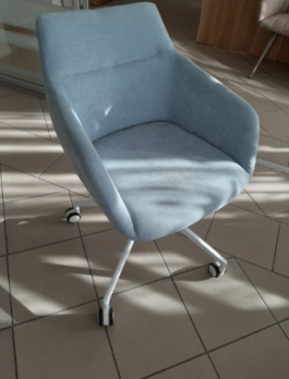 Крісло Nicolas Wenns 1509 з регулюванням висоти блакитне, фото